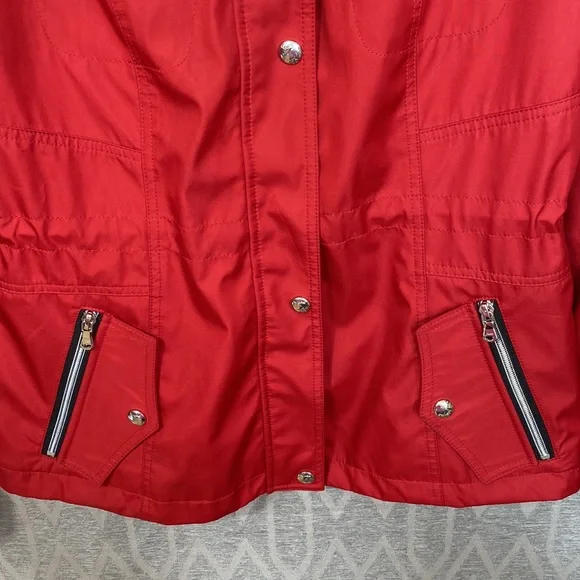 Guess Lightweight Jacket in Red w/ Black & Silver Accents Size: Small - Picture 5 of 6